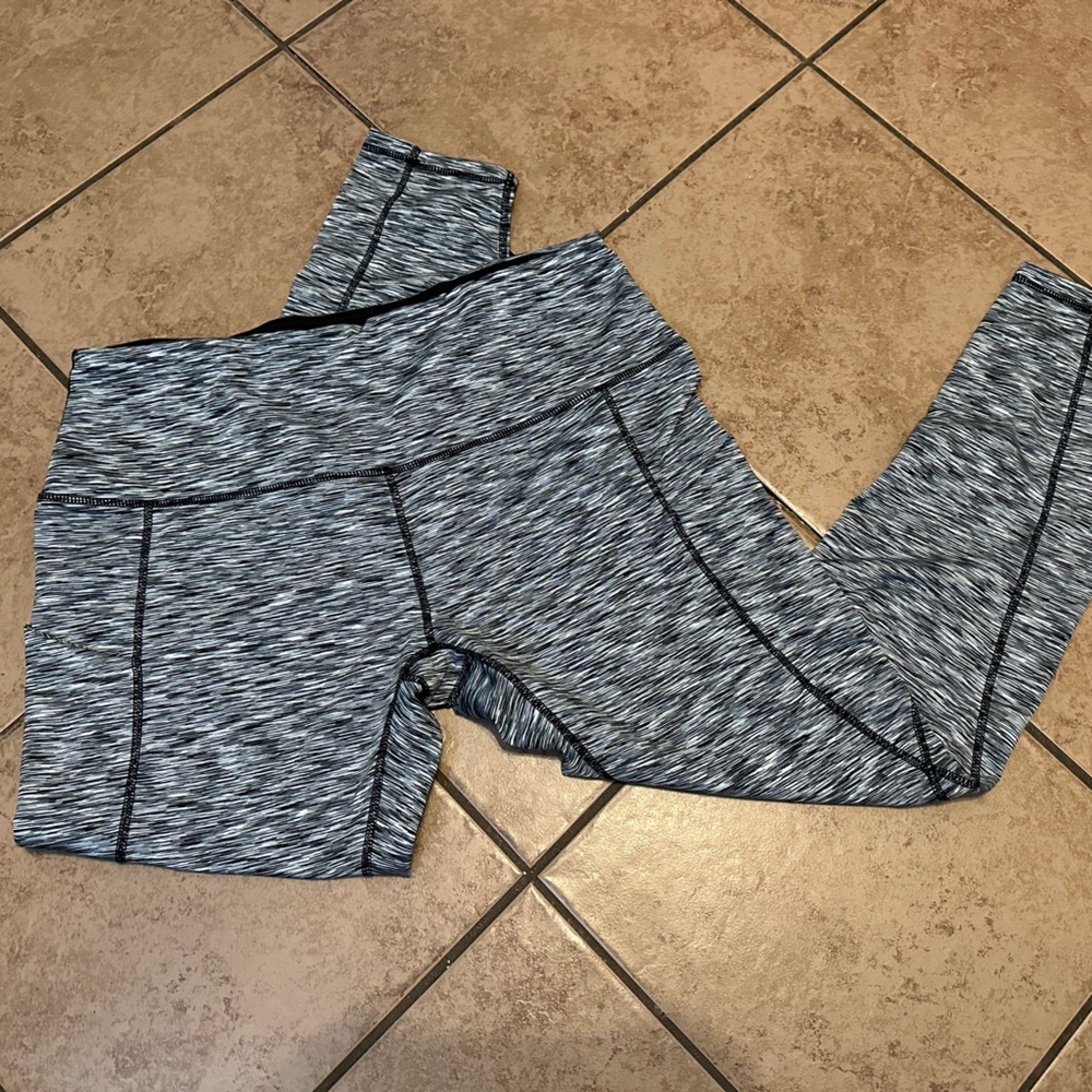 ODODOX Gray Patterned Leggings